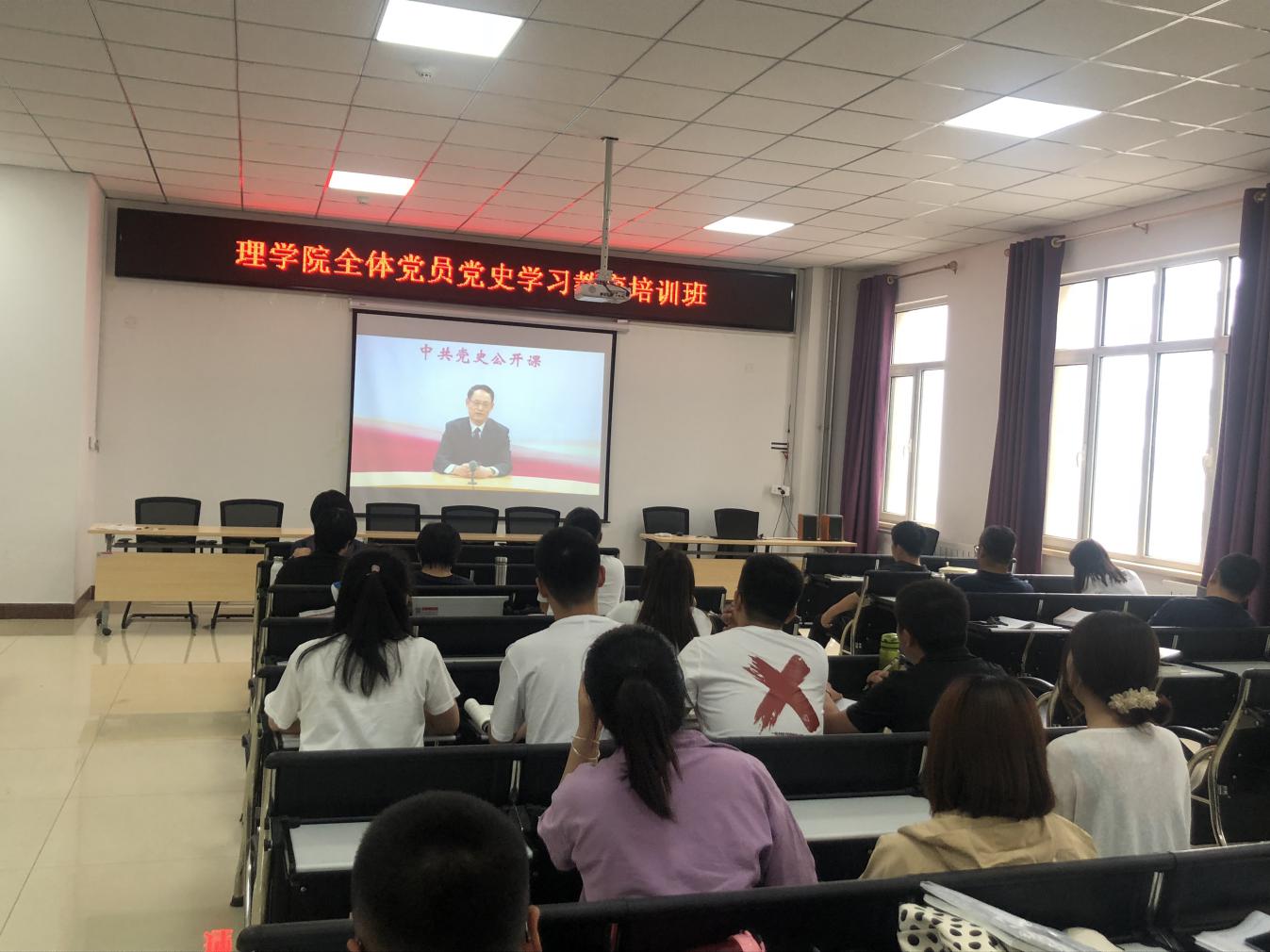 8c5729055e92575de4f2753cd255e28